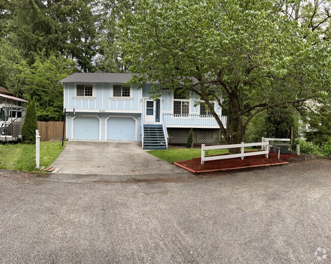 Building Photo - 530 NW Carolyn Ln Rental