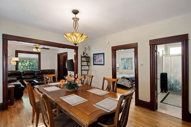 Photo - 2713 Garfield Ave