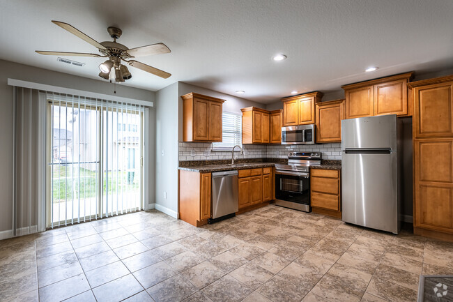 Interior Photo - Arbor Mist Townhomes LLC