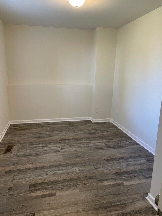 160 Rockleigh Dr Unit 160A