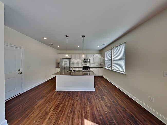 Photo - 7404 Garrett Ct