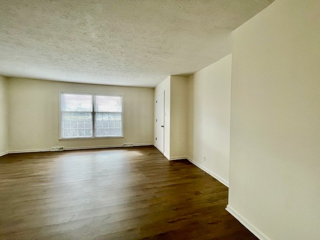 Sala de estar - 3304 Wood Valley Ct