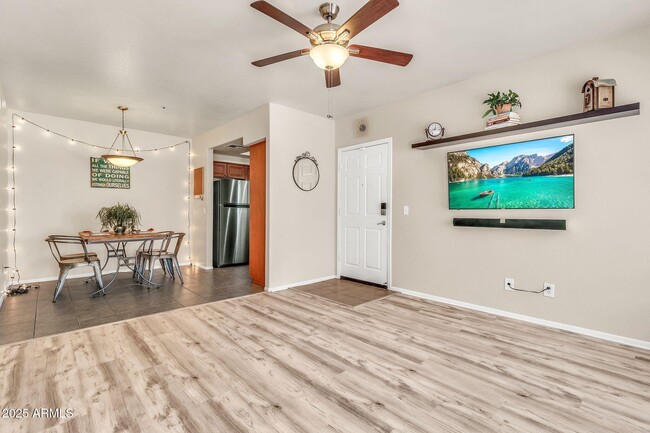 Building Photo - 7008 E Gold Dust Ave Unit 110 Rental
