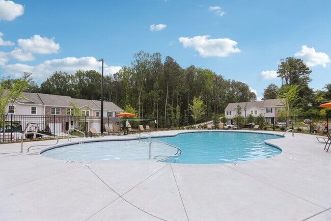Fantastic 3bd/2.5ba home! Let yourself in!