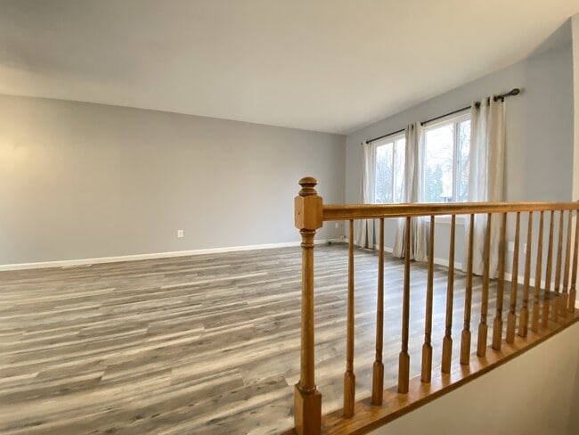 Photo - 2059 44th St NW