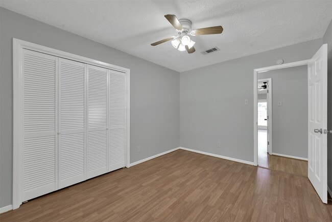 Photo - 27121 Wells Ln