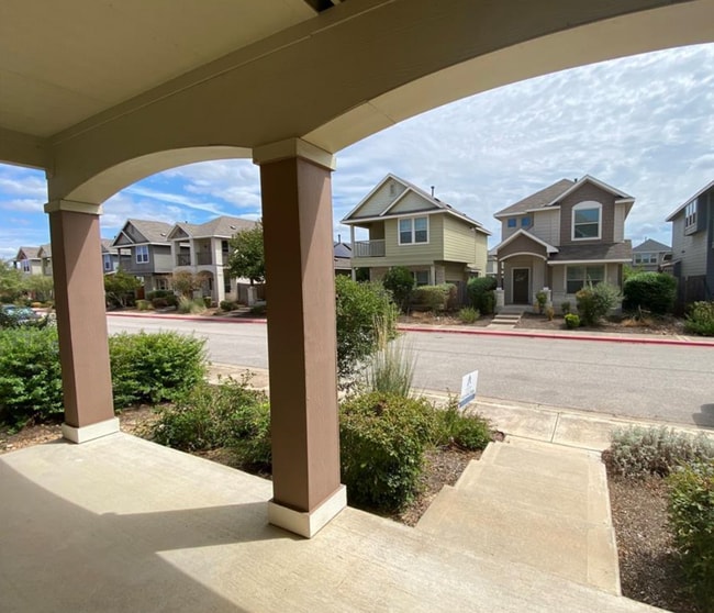 Photo - 4512 Inicio Ln