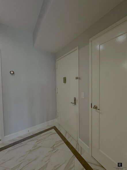 Photo - 90 Bay St Condo Unit 4-J