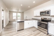 1BR, 1BA - C/673 SF