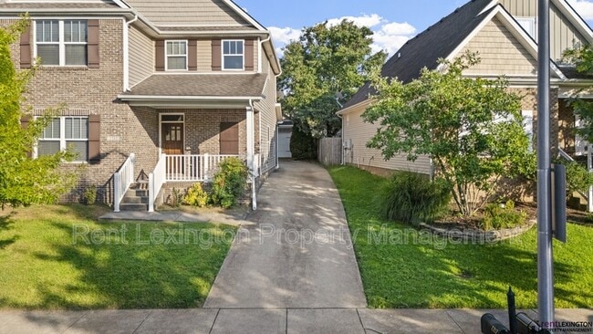 Photo - 2212 Pokeberry Park