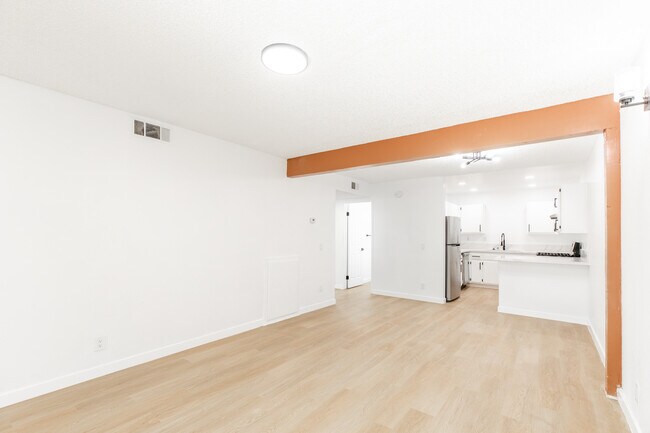 Photo - Sierra Gardens Apartments