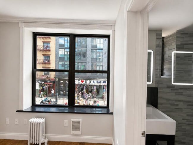 Photo - 115 Mulberry St Unit 2F