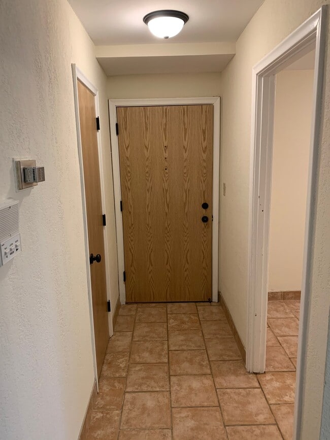 Photo - 859 St Paul Ave Unit 9