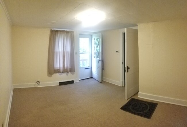 Photo - 49 3rd St