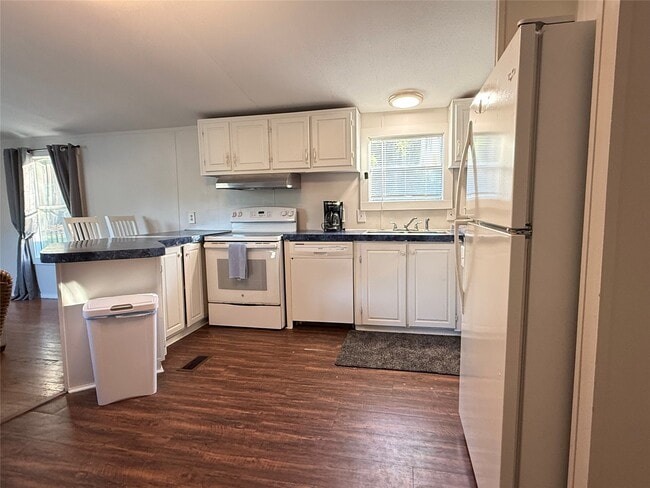 Photo - 3074 S Farm to Market 1486