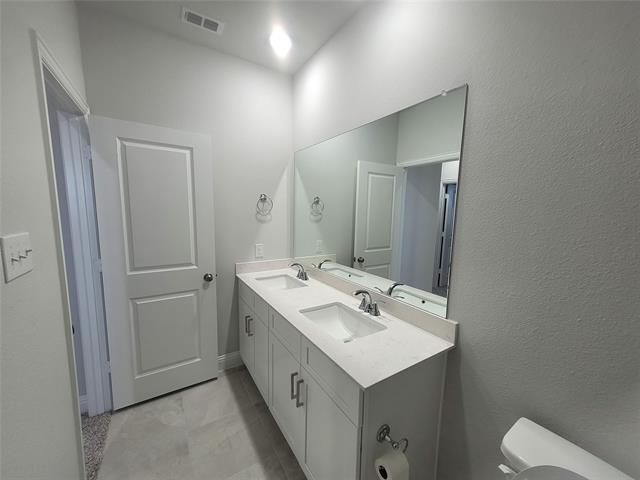 Photo - 2302 Doe Br Ln