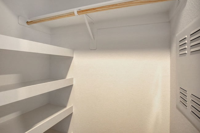 Photo - Siegel Suites Swenson II