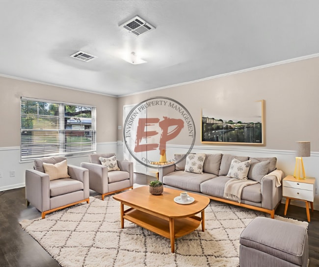 Photo - 3817 Parkwood St