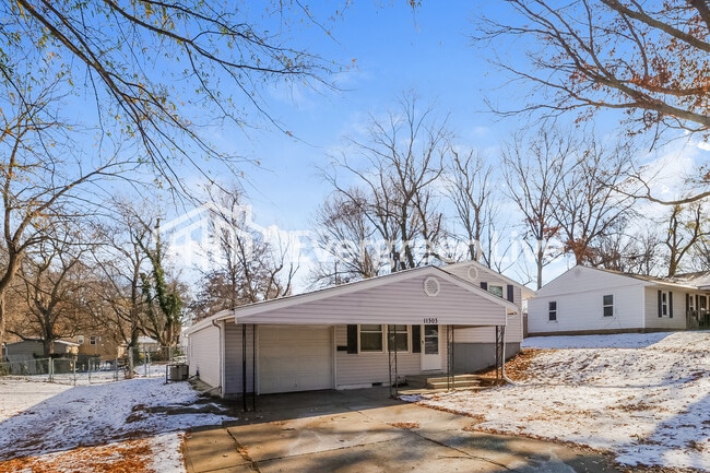 Photo - 11303 Herrick Ave