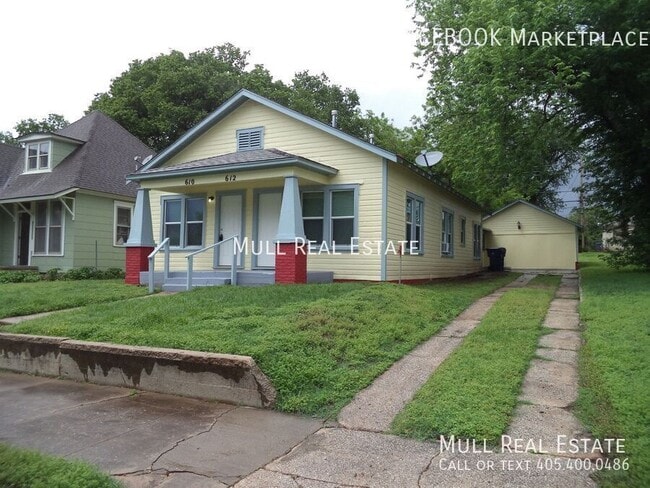 Building Photo - 610 E Harrison Ave Rental