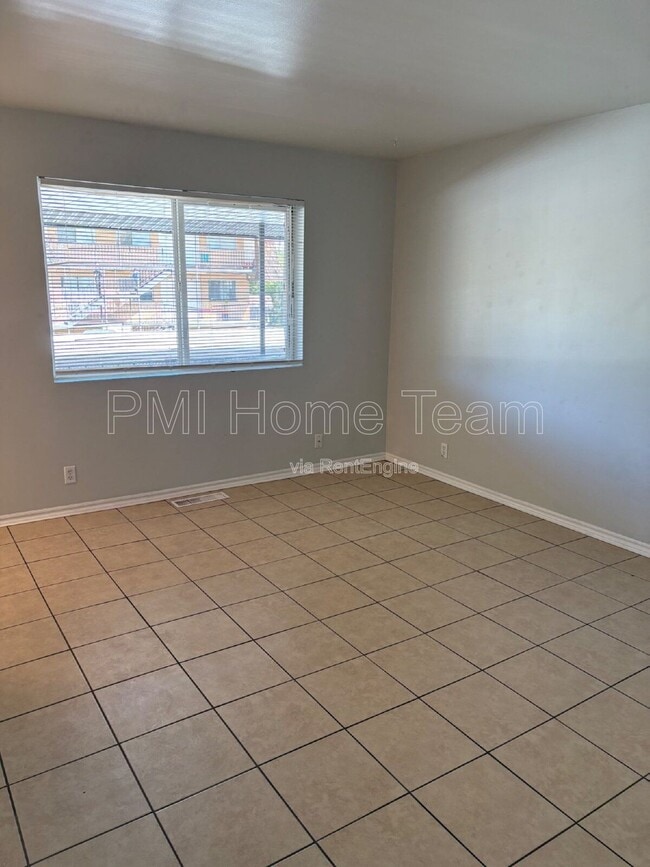 Photo - 3476 Brinker Ave Unit 2