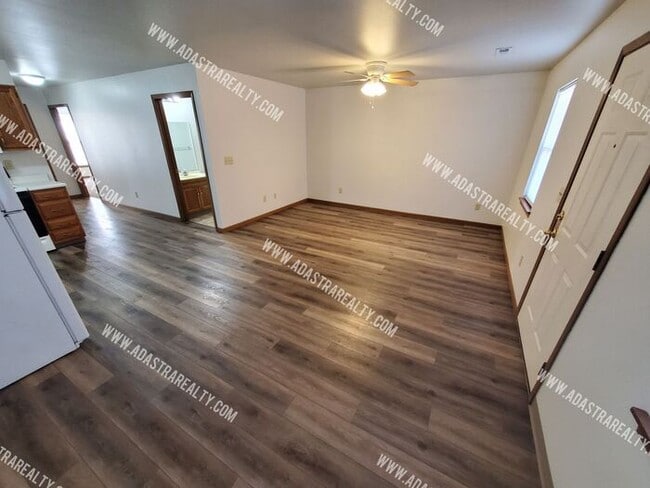 Photo - Affordable 2 Bedroom/2 Bath in Raymore-Available in MAY!!