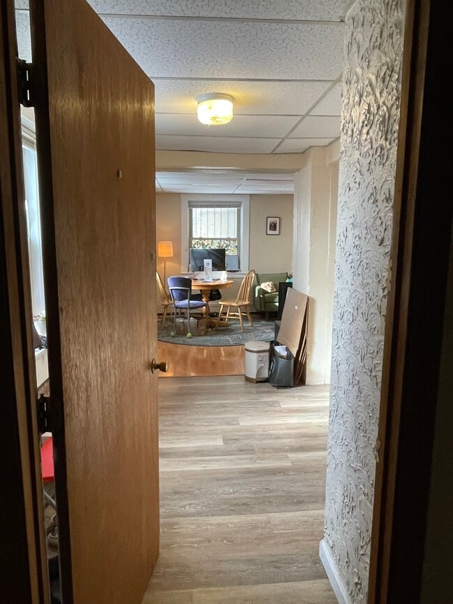 Photo - 67 Nottinghill Rd Unit B