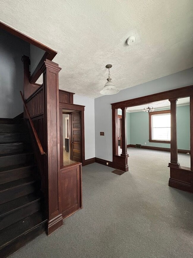 Photo - Large 3 bedroom home for rent - Massillon