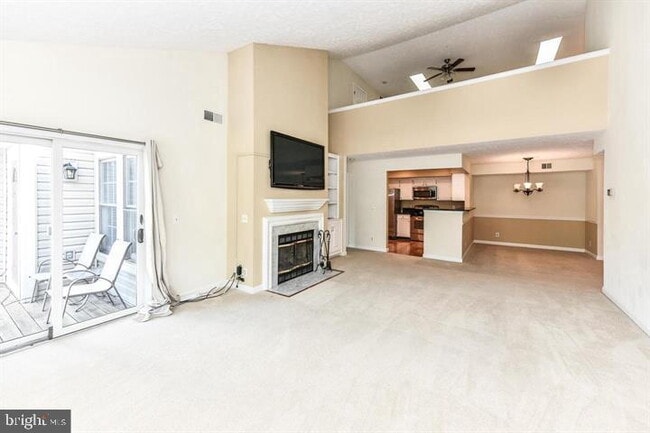 Photo - Expansive Loft-Style Living in a Resort-Like Community Unit 4