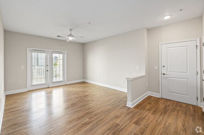 3BR, 2BA - 1,313SF - Living Room