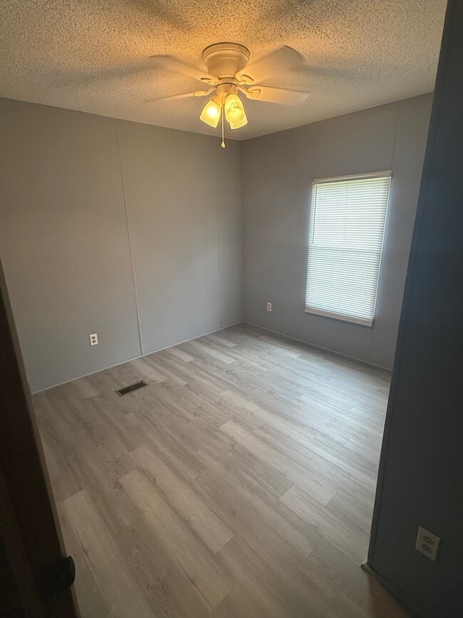 Photo - 2182 Posey Hill Rd