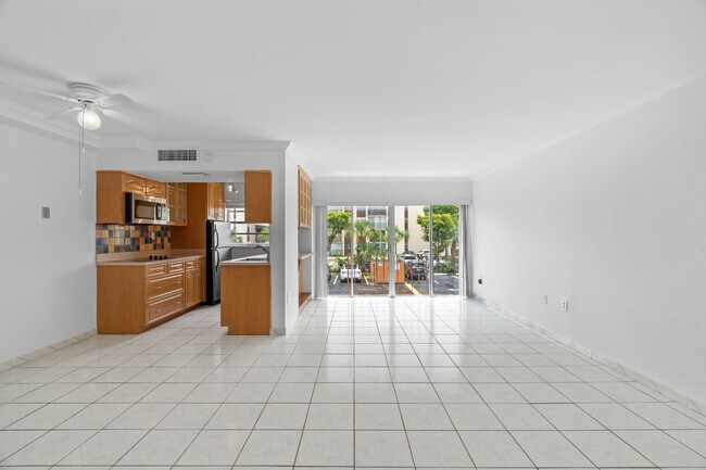 Photo - 9321 SW 4th St Unit 223C