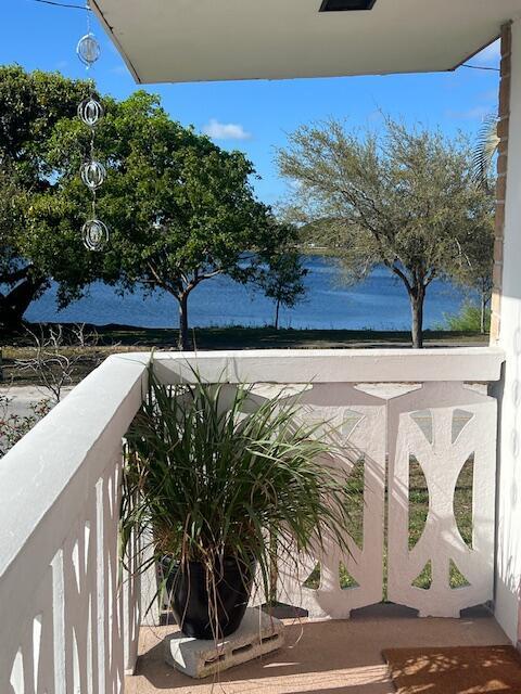 Photo - 2020 Lake Osborne Dr Unit 11