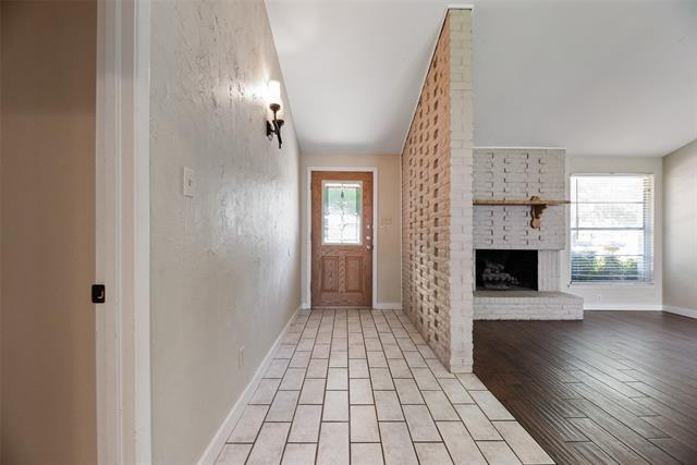 Photo - 908 Prestwick Ln
