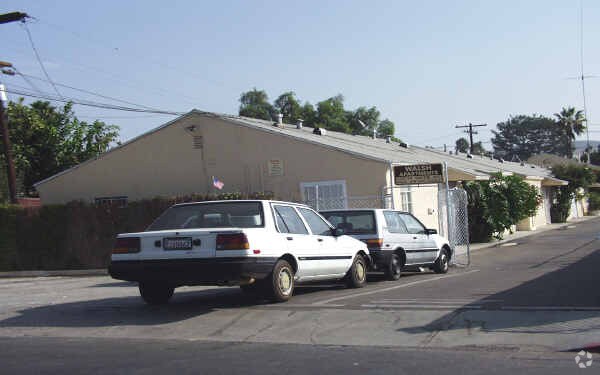 2319-2339 Smythe Ave