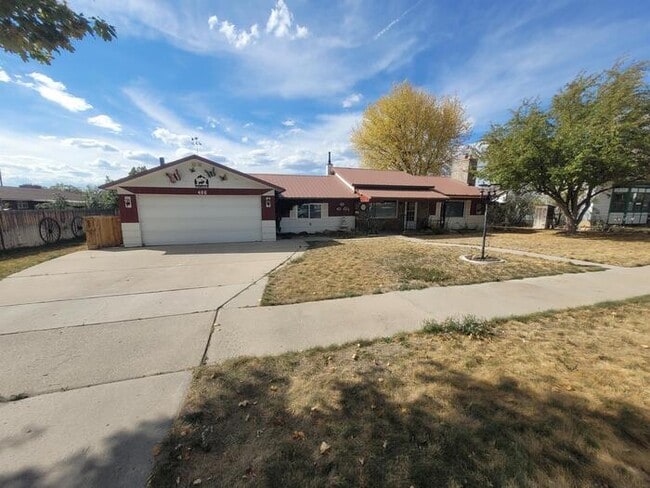 Photo - 466 S State St Casa