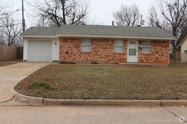 Building Photo - 3 Bed, 1 1/2 bath, 1 Car Garage - Tinker C... Rental