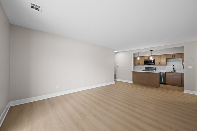 Photo - 705 W Central Rd Unit A8