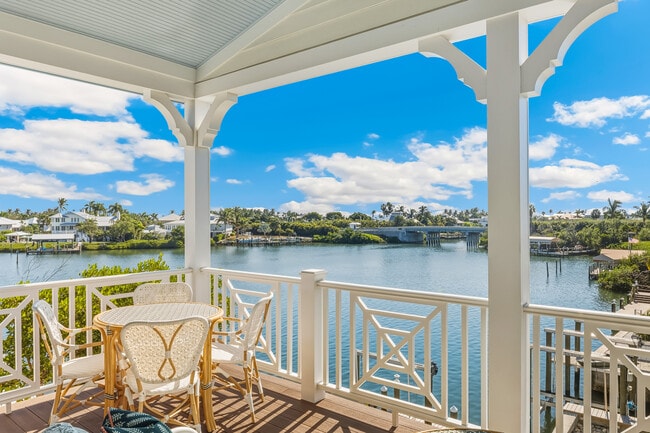 Building Photo - 1874 18th St