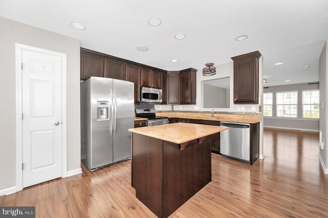 Building Photo - 7 New Gate Ct