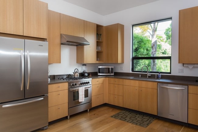 Kitchen - 1315 Palms Blvd