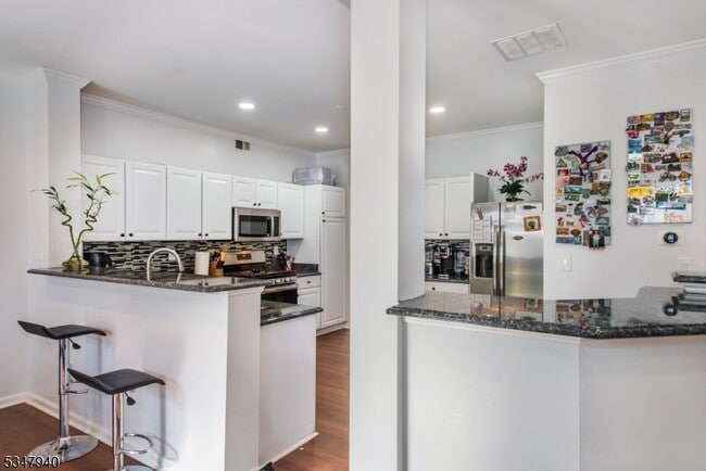 Photo - 28 George Russell Way