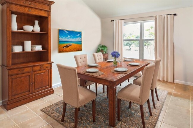 Photo - 21102 Niagara Cove