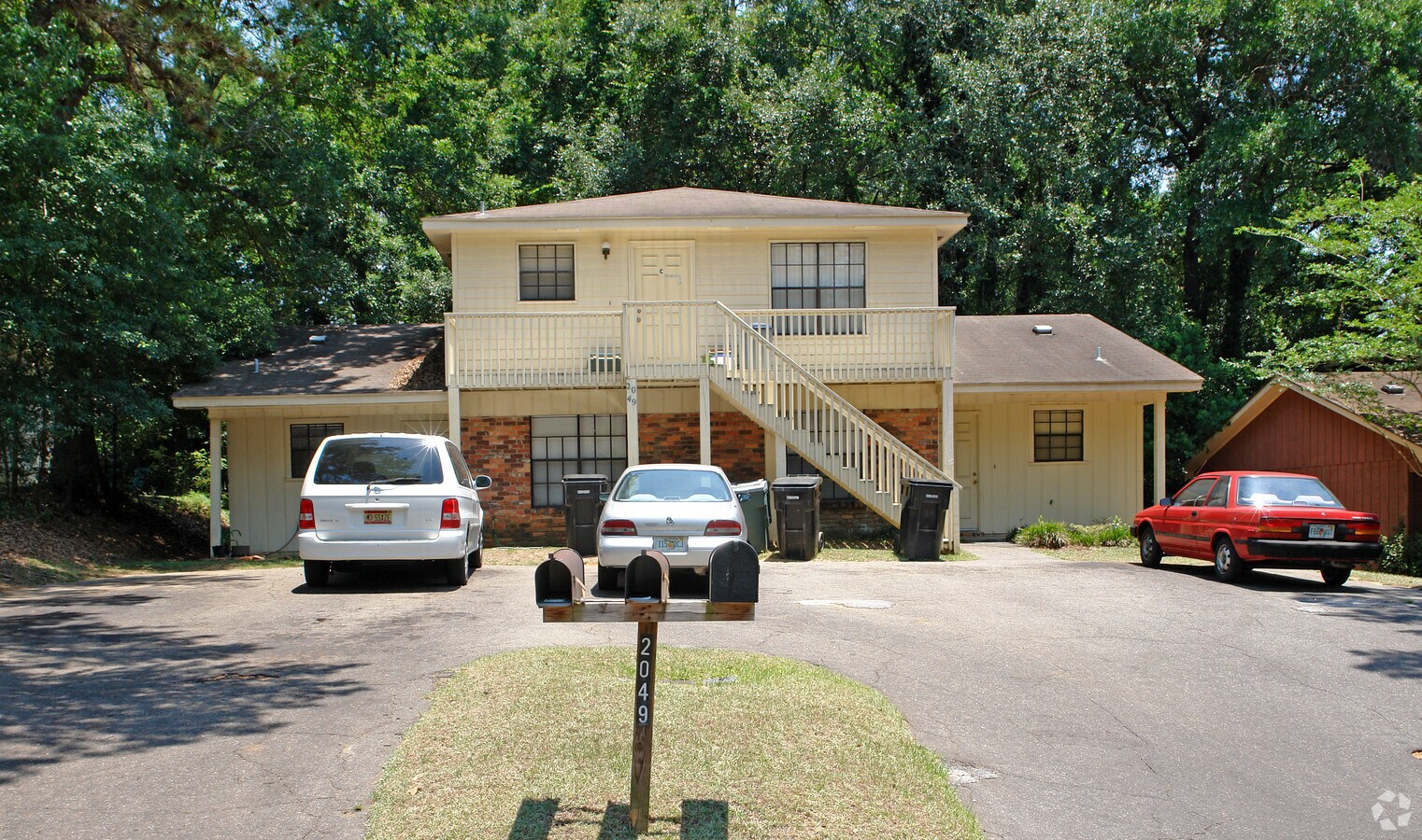 Photo - 2049 Watson Way