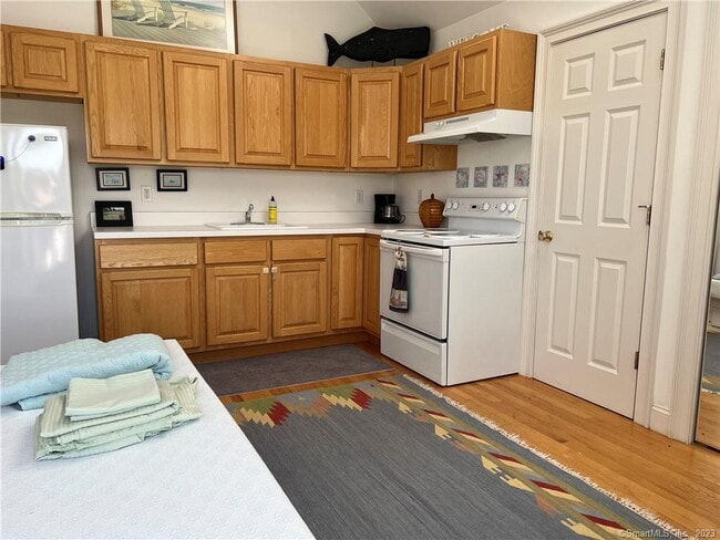 Photo - 141 Middle Beach Rd