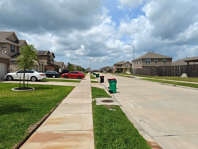 Photo - 1270 Glendora Dr