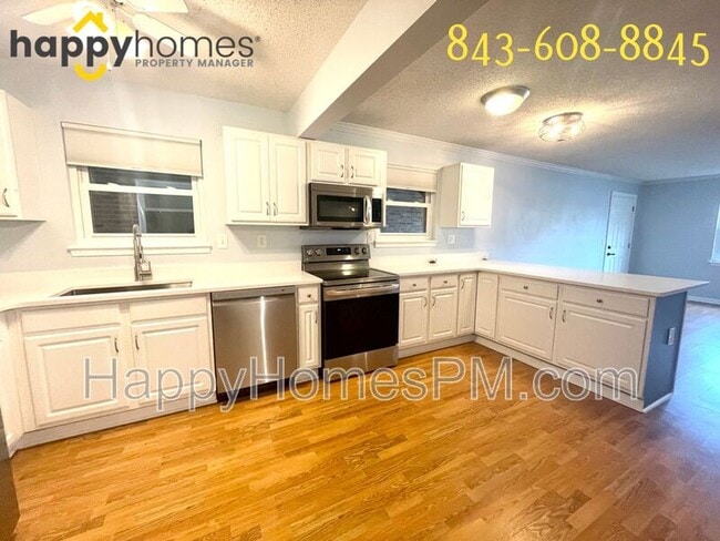 Photo - 415 Parkdale Dr