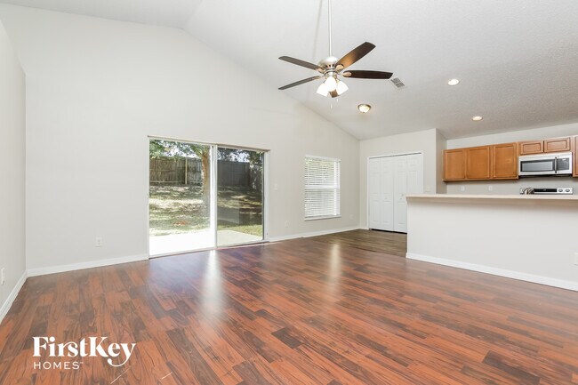 Photo - 4036 Waltham Forest Dr