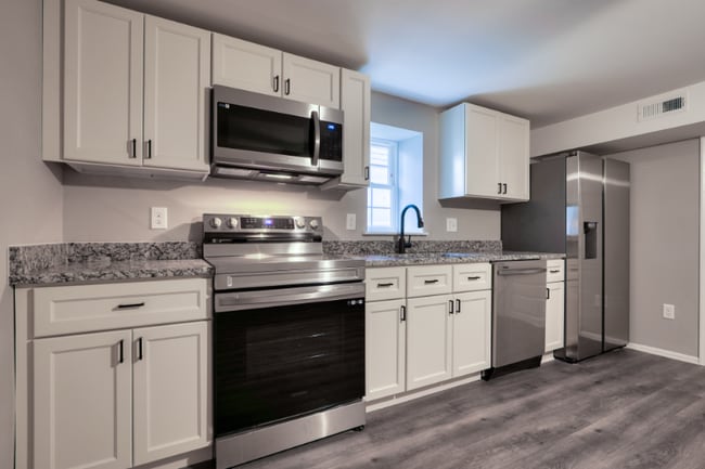 Photo - 6722 Brentwood Ave Unit B