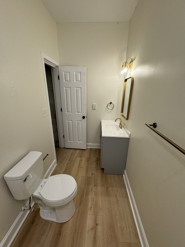 Photo - 49 Bayshore Dr Apartments Unit A